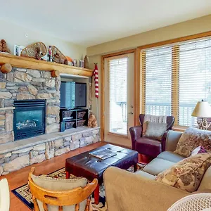  Holiday home Mammoth